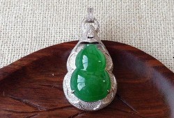 翡翠镶嵌爆料视频,揭秘视频中的精湛技艺与独家爆料