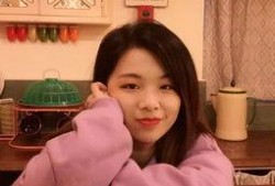 穿进娱乐圈吃瓜,我与明星的甜蜜瓜田之旅