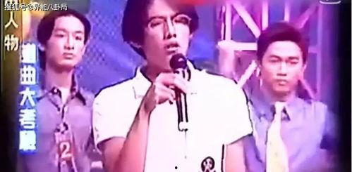 娱乐吃瓜蜀黍周杰伦小说,周杰伦小说中的音乐传奇与情感纠葛