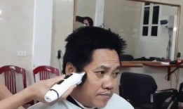 理发师大叔爆料视频,视频背后惊人内幕大曝光！